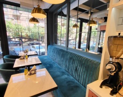Bourbon- Live Bakery and Cafe