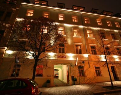 Aparthotel Susa